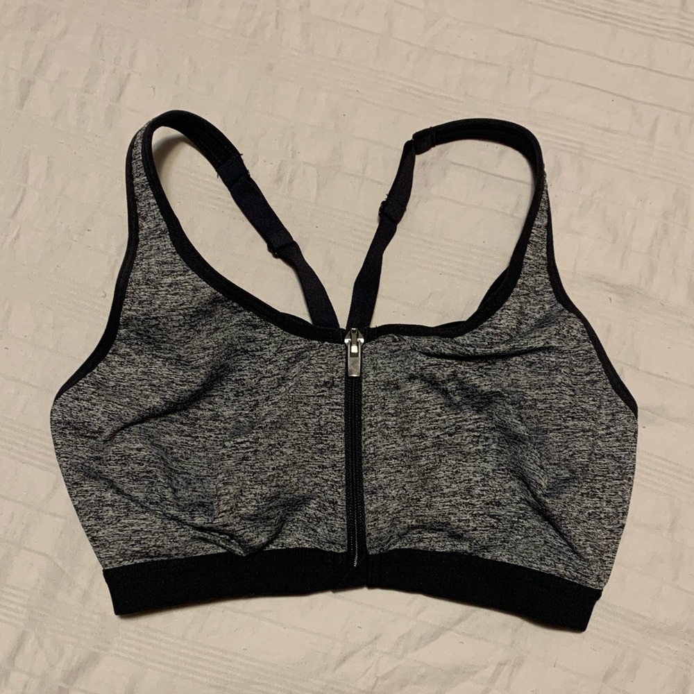 VS Sports Bra